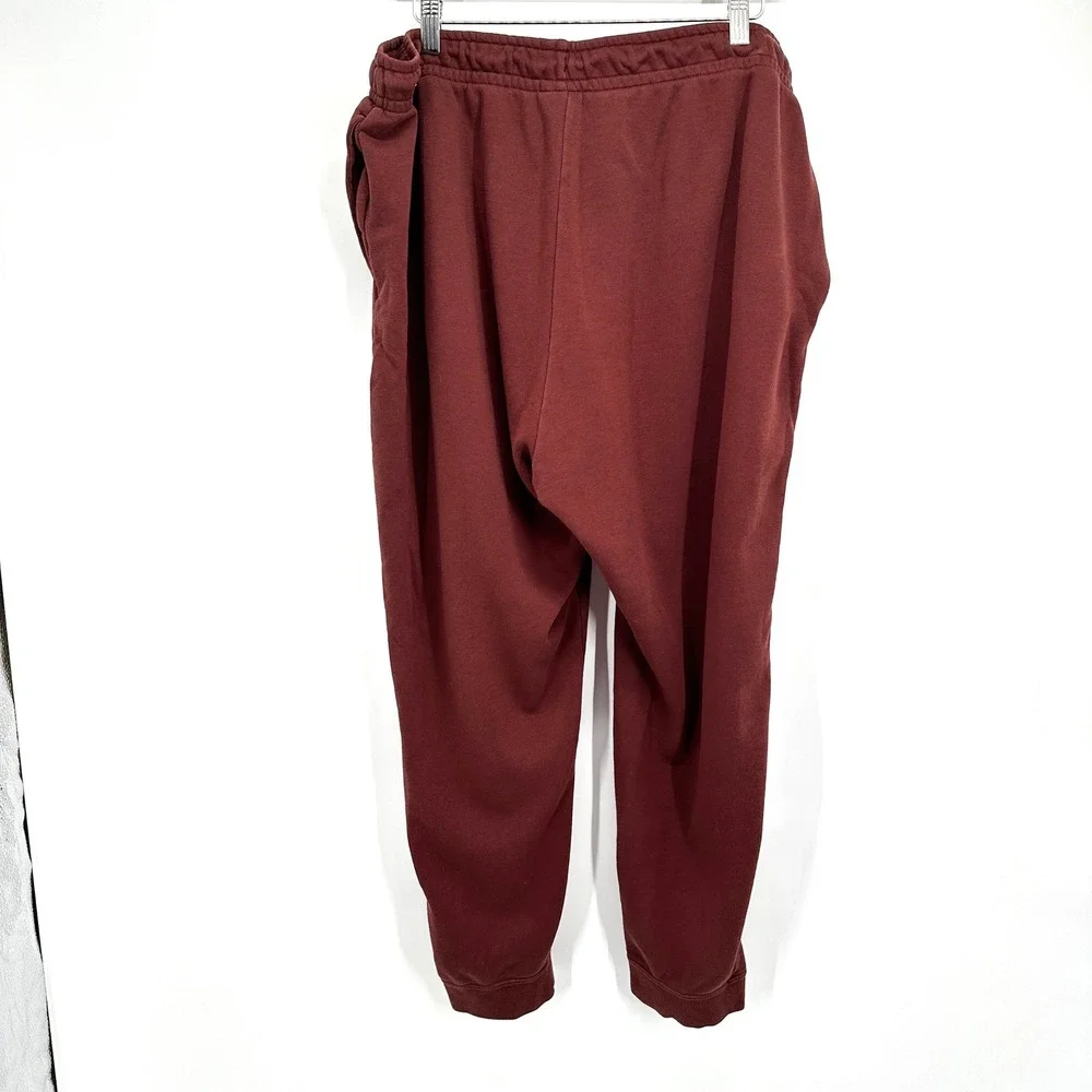 Nike Women's 2X Club‎ Fleece Jogger Sweatpants Brown Cotton Blend Logo Pants